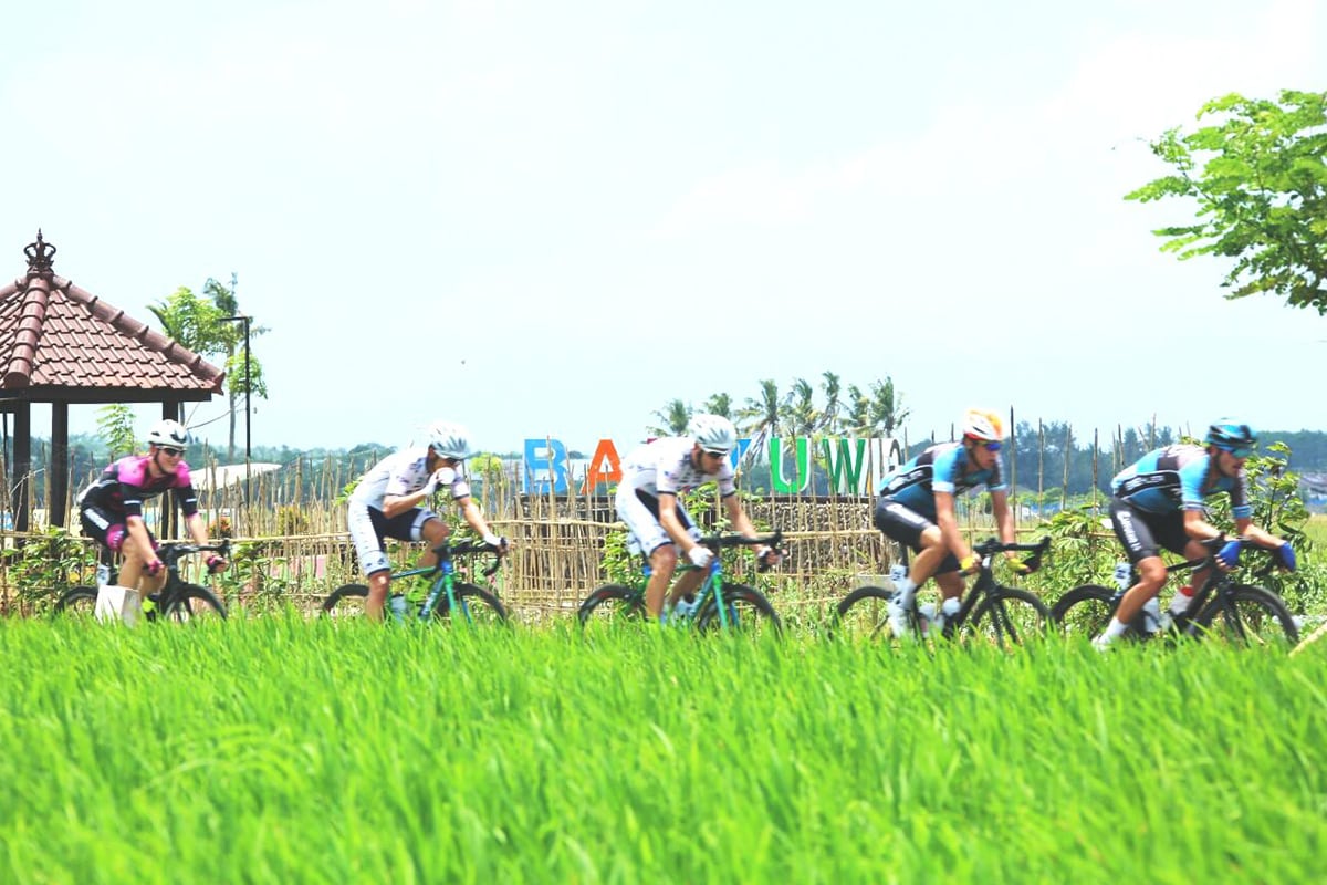 Thrilling INTERNATIONAL TOUR DE BANYUWANGI-IJEN 2018: Cycling Across Scenic Banyuwangi